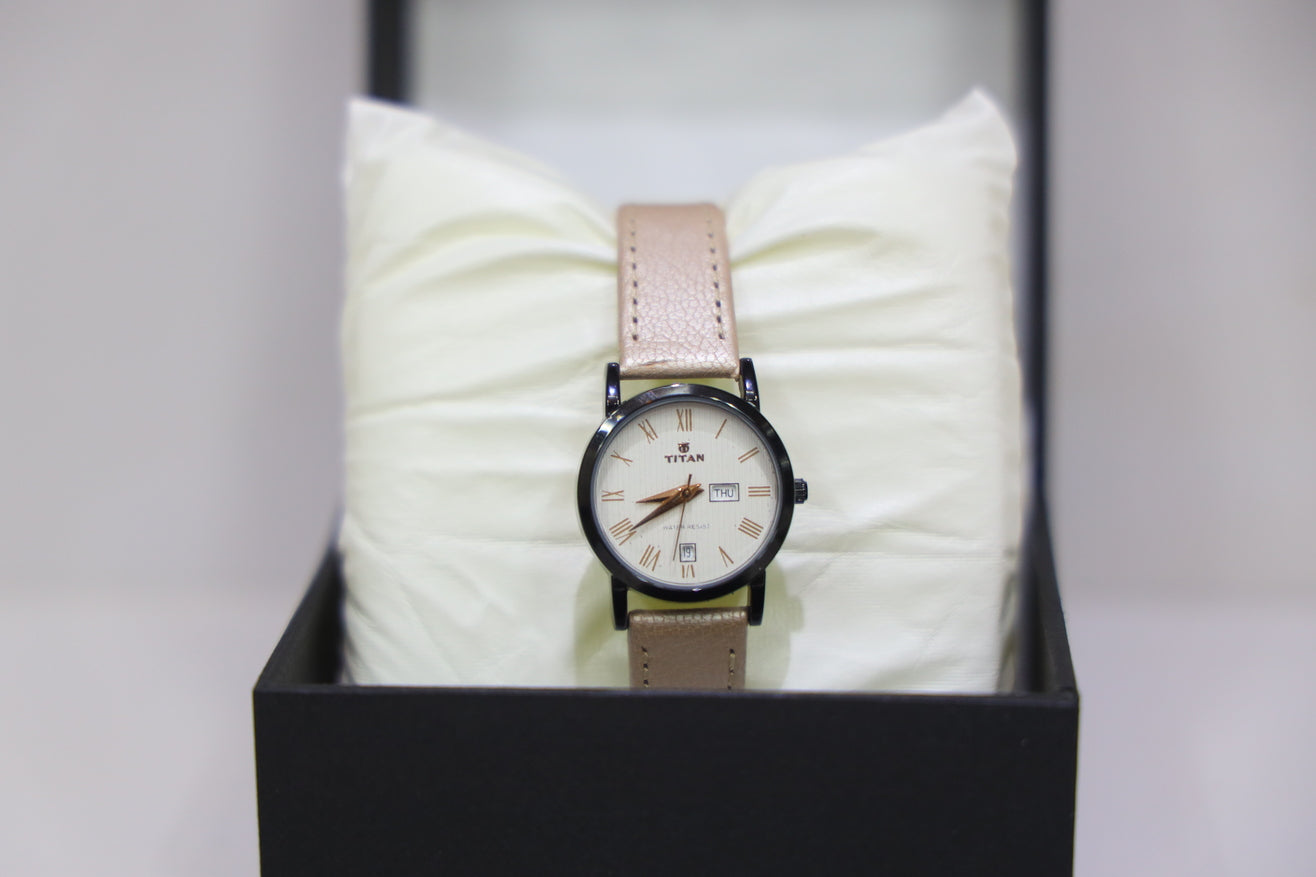 Premium Imported Classic Watch – Pure Aigner Leather Strap & Japanese Quartz Movement